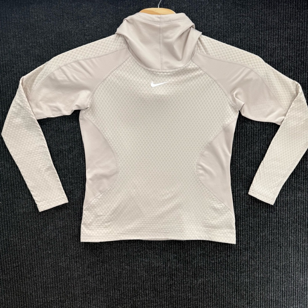 NWT Nike Pro HyperWarm Women's‎ IvoryTraining Hooded Top Medium